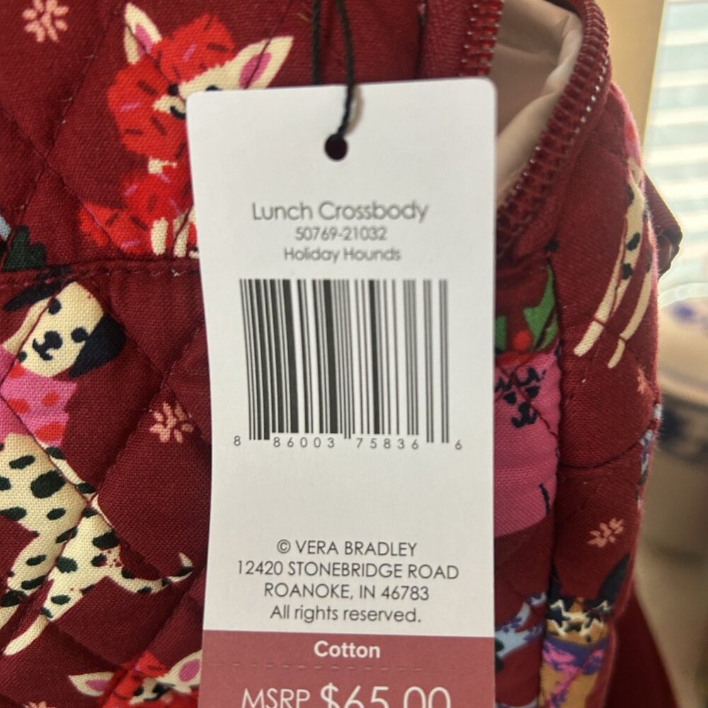 NWT Vera Bradley Lunch Crossbody, Holiday Hounds Pattern - Picture 4 of 6